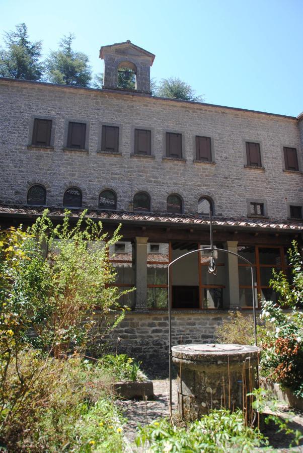 Hotel Oasi San Francesco - Casa per Ferie Chiusi della Verna Esterno foto