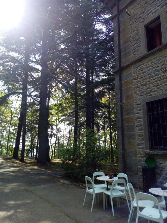 Hotel Oasi San Francesco - Casa per Ferie Chiusi della Verna Esterno foto